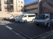 板橋区中丸町　月極駐車場